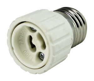 12.100  ADAPTADOR LAMPARAS E27 A GU10