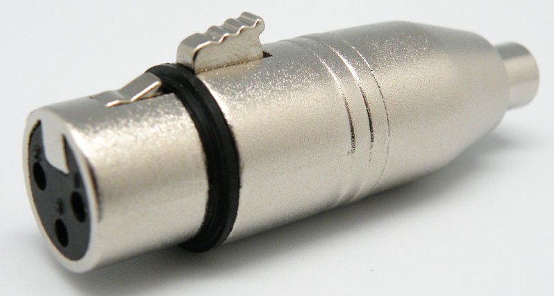 1608  ADAPTADOR XLR HEMBRA A RCA HEMBRA