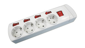 36.188/SC  BASE 4 TOMAS C/ INTERRUPTOR INDEPENDIENTES SIN CABLE