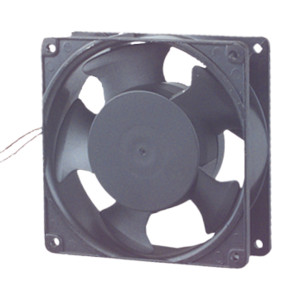 71.030  VENTILADOR 220V  119x119x38mm. 22W