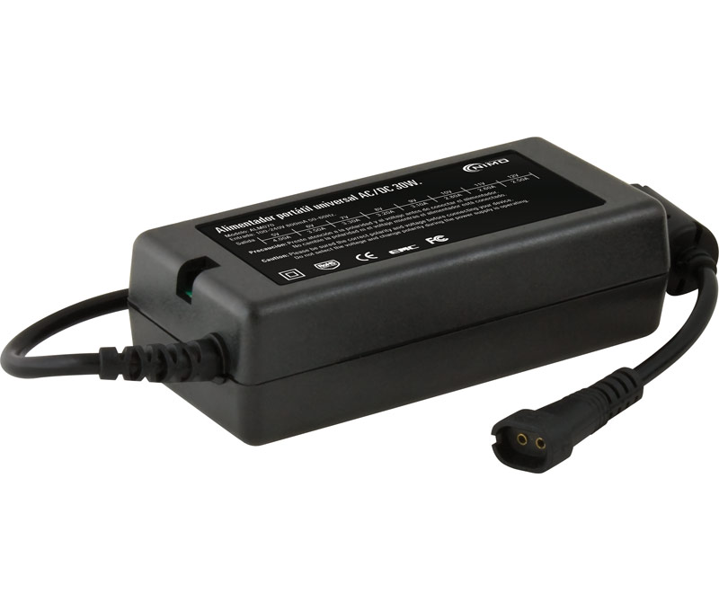 ALM070  ALIMENTADOR UNIVERSAL 5..12VDC 30W