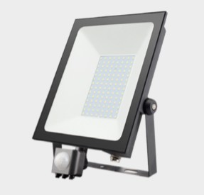 EC7653  FOCO LED 30W 5700K CON SENSOR IP65