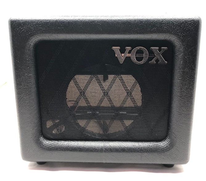 MINI3/CABINET  CAJA DEL VOX MNI3 (CABINET NEGRO DESPIECE)