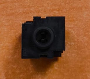THUMP212/4  BASE MINI JACK 3,5mm MACKIE THUMP 212/215